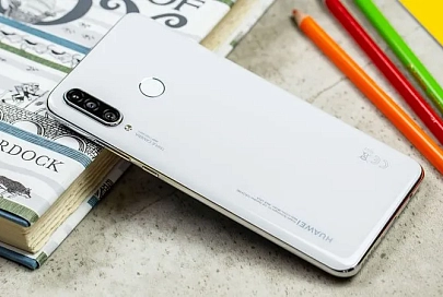 Плюсы и минусы Huawei P30 Lite